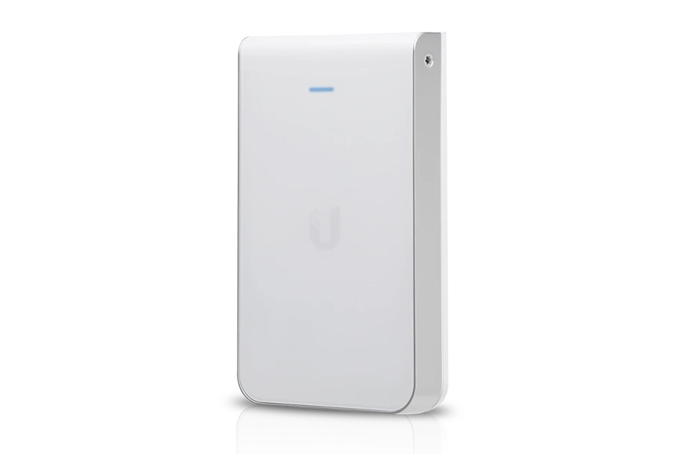 UAP-AC-IW-PRO &#8211; WLAN out of the wall