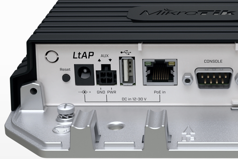 beitragsbild ltap 01 - LtAP The new LtAP – a powerful 4G (LTE) access point with GPS support