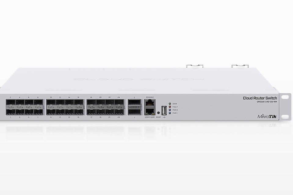 MikroTik switch with 40 Gbps QSFP +: CRS326-24S + 2Q + RM
