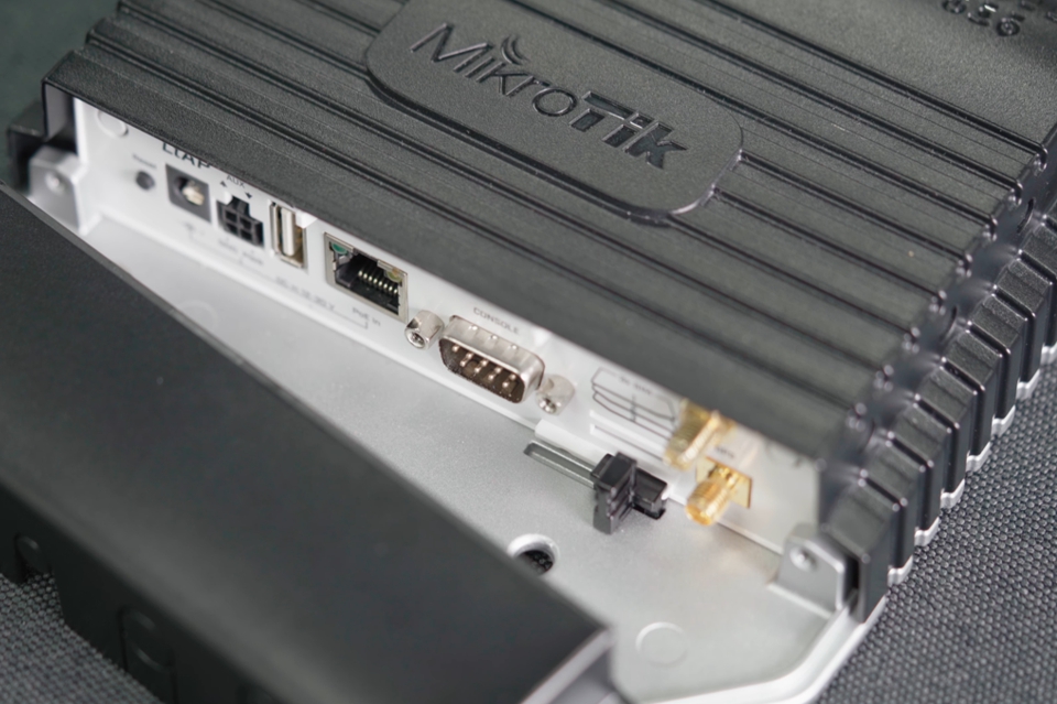 Mikrotik LtAP LR8 LTE-Kit für LoRa®