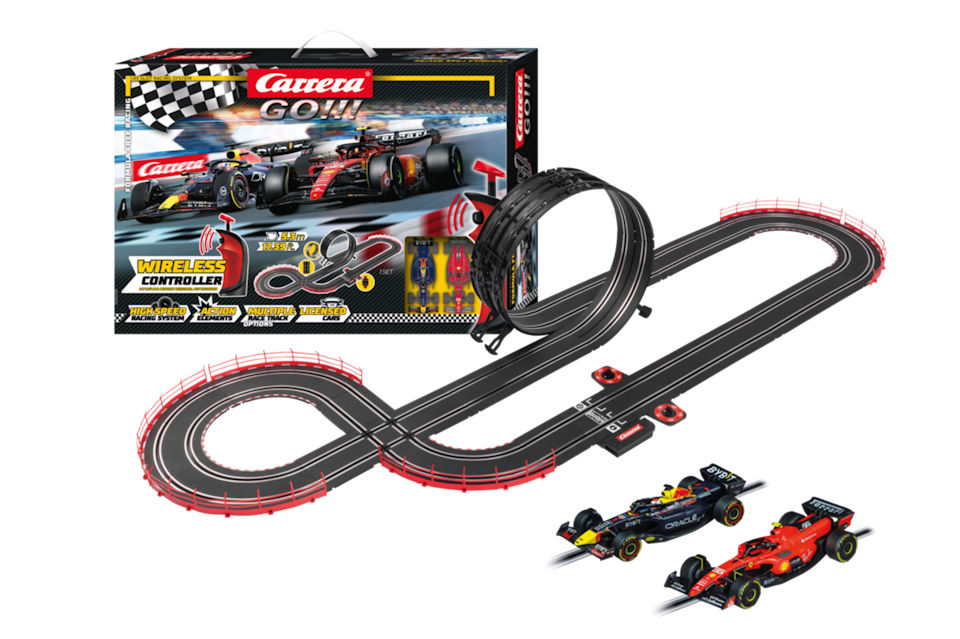 F1 Beitragsbild - Formula Free Racing WIRELESS F1-Fieber für zuhause: Die Carrera GO!!! Rennbahn „Formula Free Racing WIRELESS“ im Check – passend zum Kinofilm „F1“